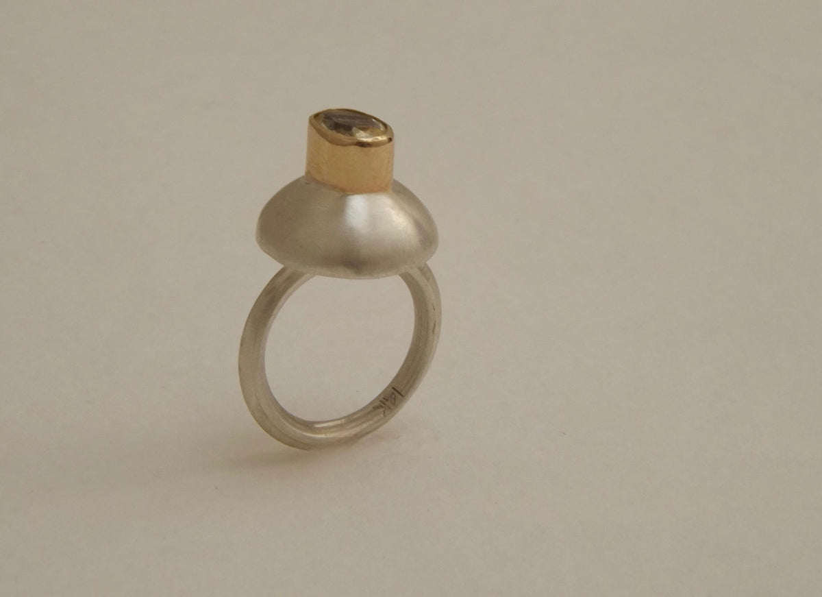 anillo heliodoro