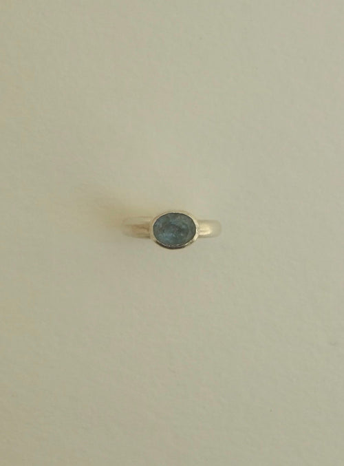 anillo aguamarina