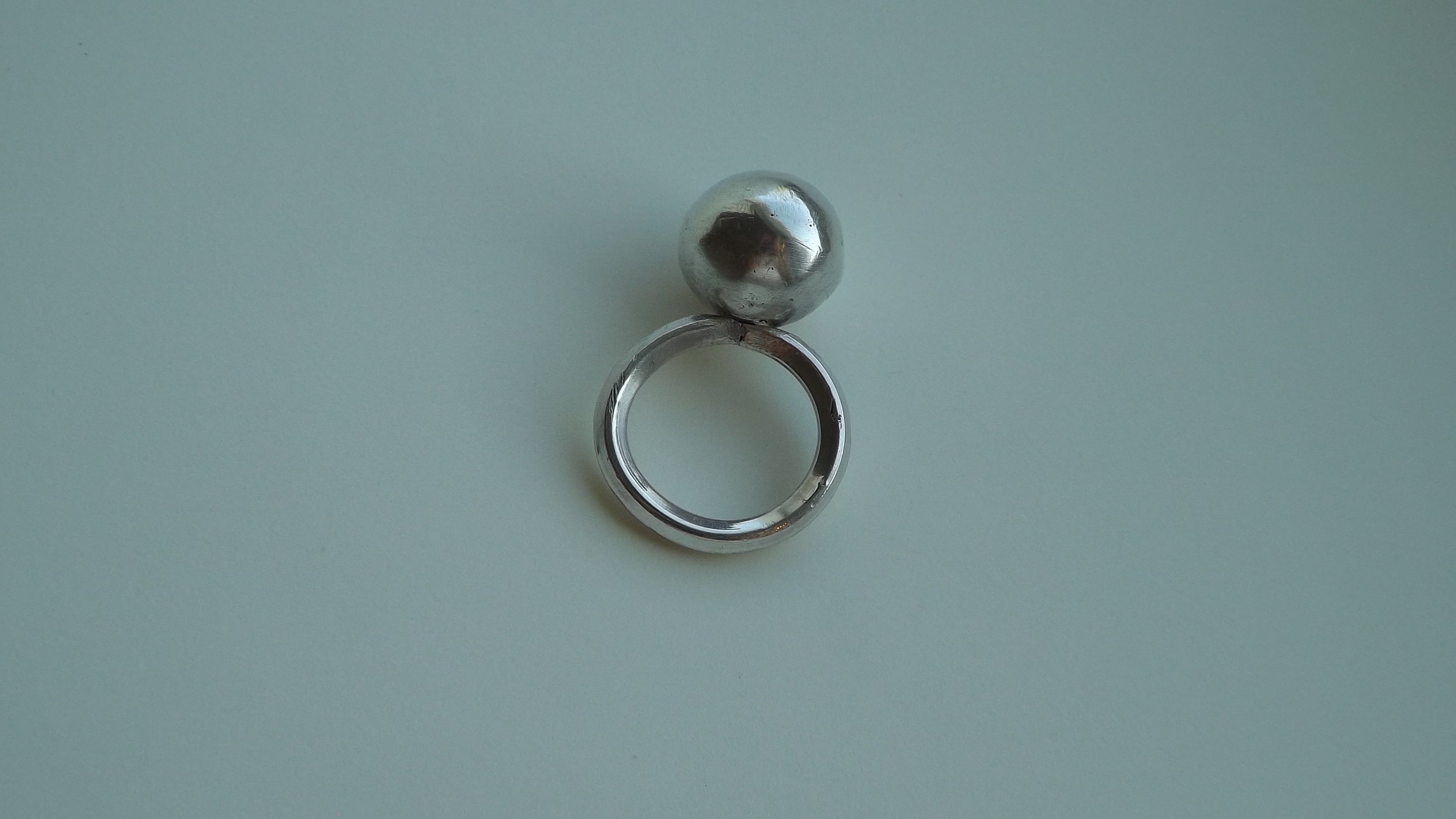 anillo bola