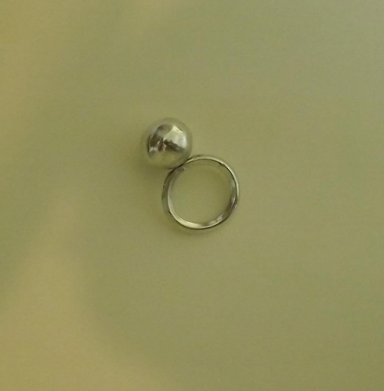 anillo bola