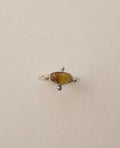 anillo ambar