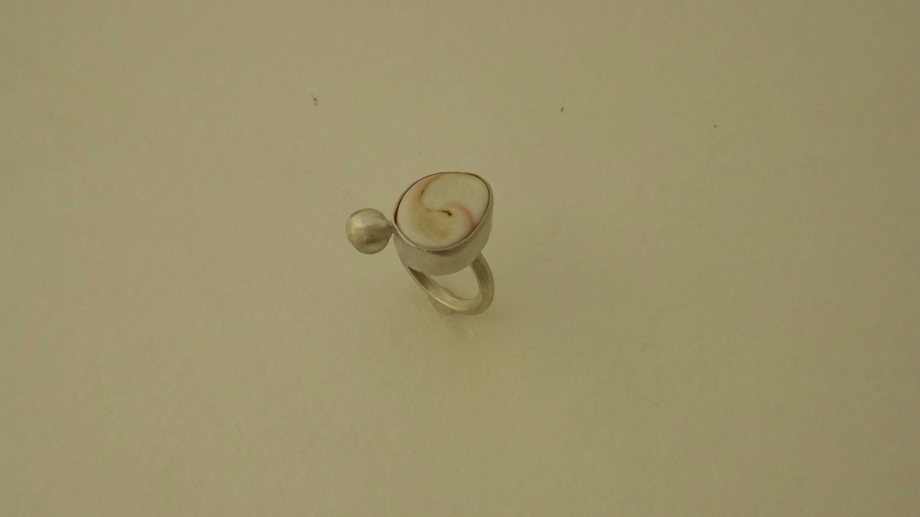 anillo queen conch shell
